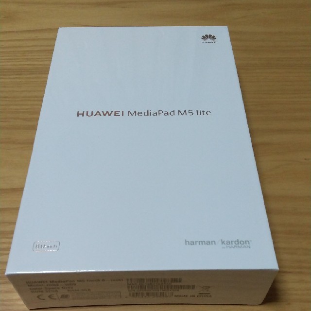 Huawei mediapad  m5  lite  8  ２台