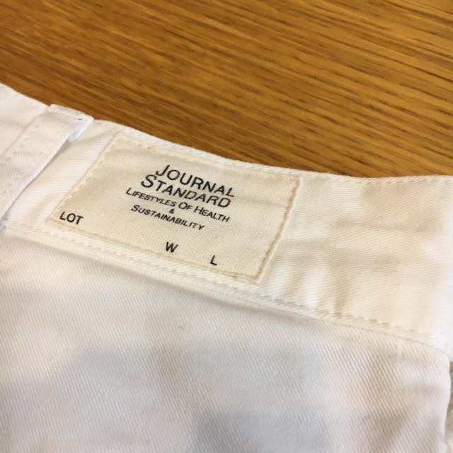 JOURNAL STANDARD(ジャーナルスタンダード)のジャーナルスタンダード♧ハーフパンツ ショートパンツ　ホワイト　Ｌサイズ メンズのパンツ(ショートパンツ)の商品写真