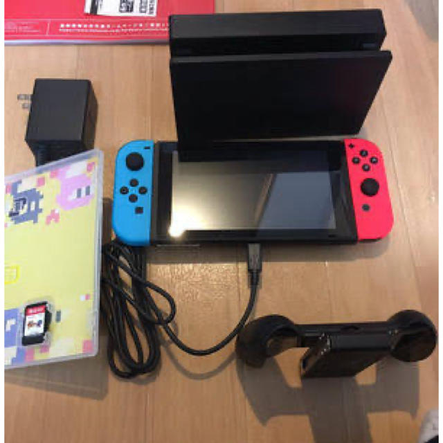 新型　任天堂スイッチ　ネオンカラー