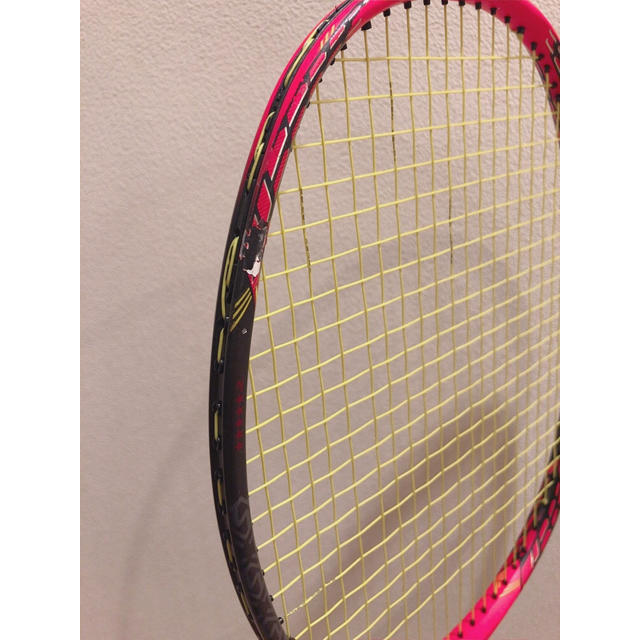 YONEX(ヨネックス)のボルトリックzフォースⅡ リンダンモデル スポーツ/アウトドアのスポーツ/アウトドア その他(バドミントン)の商品写真