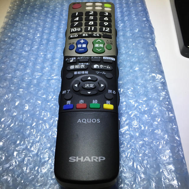 SHARP(シャープ)の丸に蔦様専用　未使用品/シャープ 　液晶TV  リモコン　 GB031WJSA スマホ/家電/カメラのテレビ/映像機器(その他)の商品写真