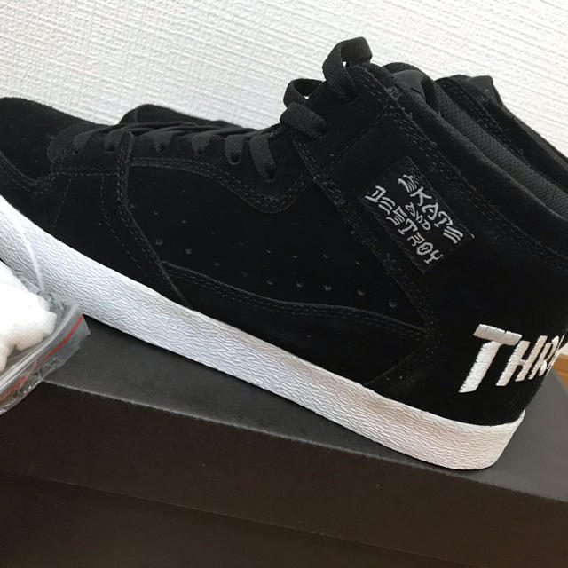 THRASHER(スラッシャー)のメンズ　スニーカー メンズの靴/シューズ(スニーカー)の商品写真