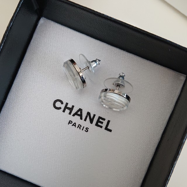 CHANEL ☆ ピアス 2