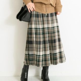 スピックアンドスパン(Spick & Span)の新品　Spick & Span チェックプリーツスカート　¥17,600(ロングスカート)