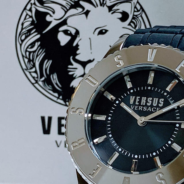 □VERSACE(ヴェルサーチェ)Greca time(wc-3K) 腕時計 (VERSACE