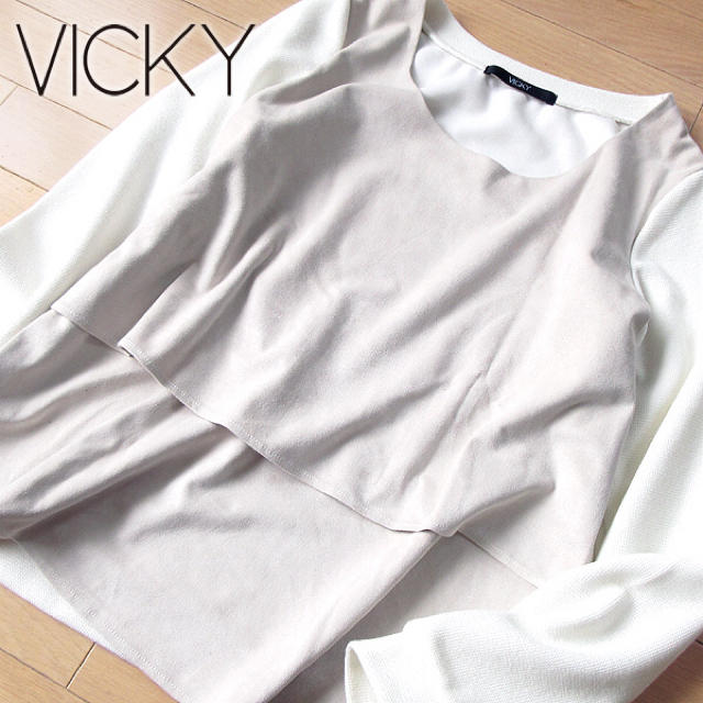 VICKY(ビッキー)の美品 2(M位) VICKY ビッキー 長袖カットソー レディースのトップス(カットソー(長袖/七分))の商品写真