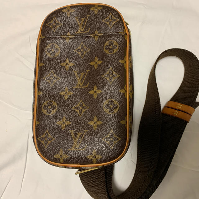 LOUIS VUITTON(ルイヴィトン)のルイヴィトン ショルダーバック louisvuitton メンズのバッグ(メッセンジャーバッグ)の商品写真