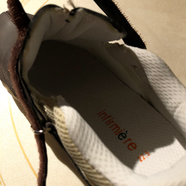 靴 レディースの靴/シューズ(スニーカー)の商品写真