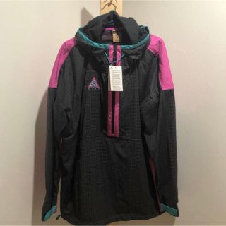 ナイキ(NIKE)のNIKE ACG WOVEN HOODED ANORAK JACKET (ナイロンジャケット)