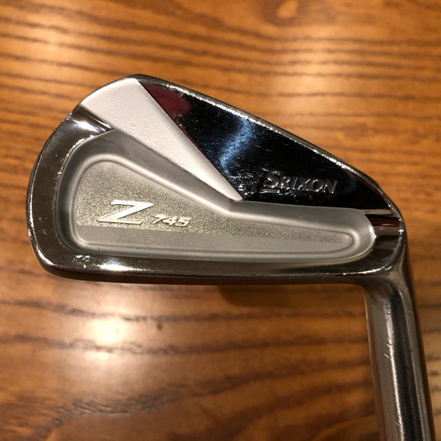 Srixon(スリクソン)のスリクソン（SRIXON）Z745アイアンDG DST s200 スポーツ/アウトドアのゴルフ(クラブ)の商品写真