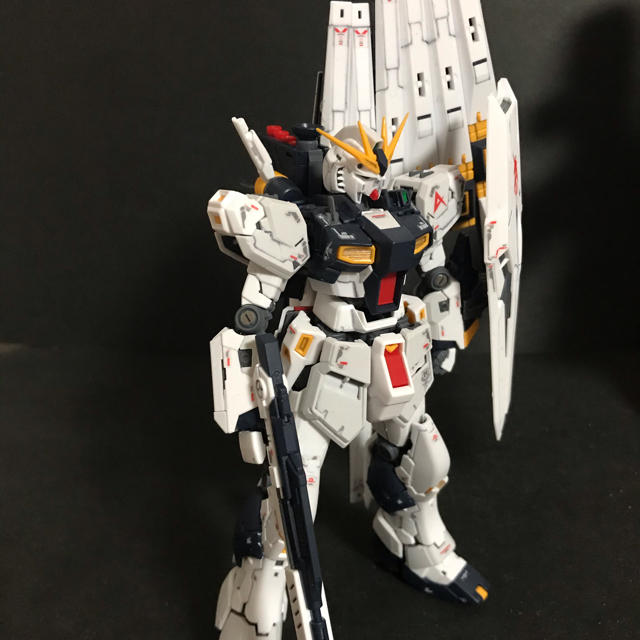 RG ニューガンダムプラモデル 完成品