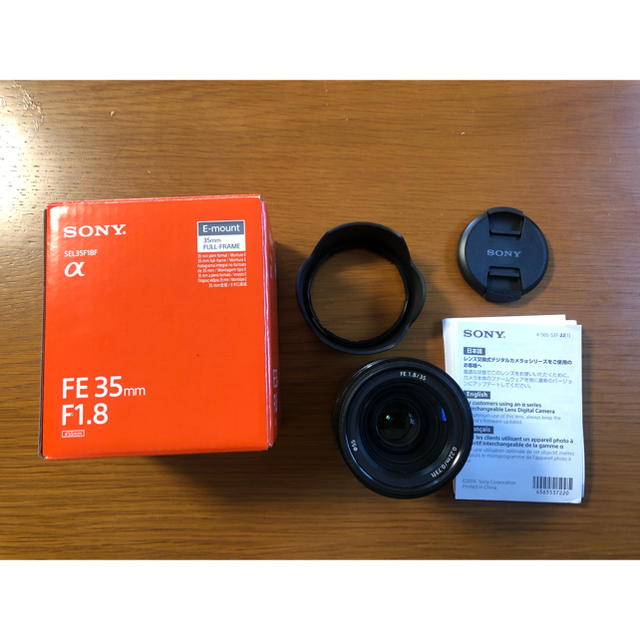 SONY FE 35mm F1.8 SEL35F18F  スマホ/家電/カメラのカメラ(レンズ(単焦点))の商品写真