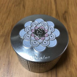 ゲラン(GUERLAIN)の【値下げ】ゲラン　メテオリット　ビーユ【フェイスパウダー】(フェイスパウダー)