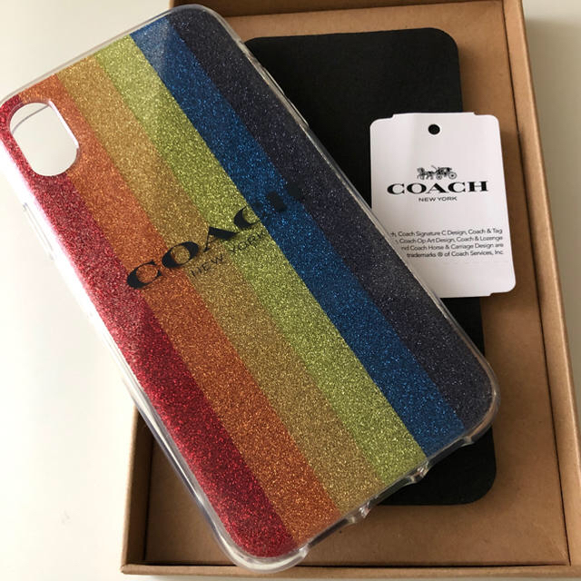 COACH(コーチ)の【新品未使用】コーチ iphone XR レインボー 携帯ケース  スマホ/家電/カメラのスマホアクセサリー(iPhoneケース)の商品写真