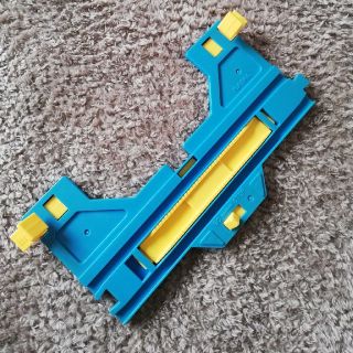 タカラトミー(Takara Tomy)のプラレール線路ストッパーつき(電車のおもちゃ/車)