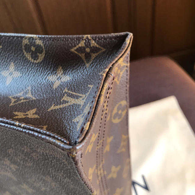 LOUIS VUITTON(ルイヴィトン)のルイヴィトン　サックプラバッグ（ショルダーストラップ含む） レディースのバッグ(トートバッグ)の商品写真