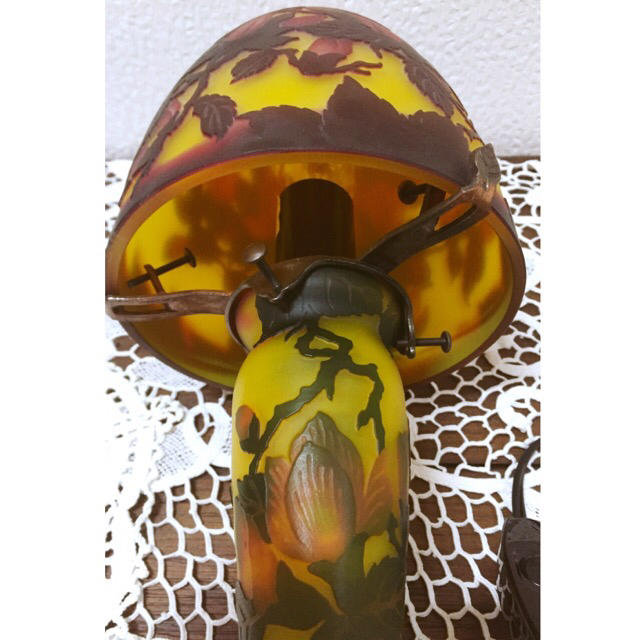ガレ風 テーブルランプ antiqueの通販 by Y's shop|ラクマ