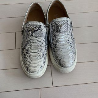 ジュゼッペザノッティ(GIUZEPPE ZANOTTI)のジュゼッペザノッティ　スニーカー　美品　39サイズ(スニーカー)