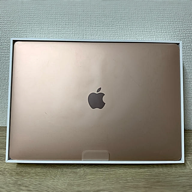 数量限定格安Apple - MacBook Air 2018 256GB ゴールドの通販 by tj's ...