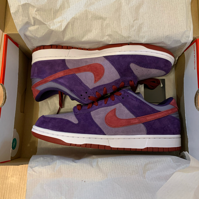 NIKE(ナイキ)のDUNK PLUM メンズの靴/シューズ(スニーカー)の商品写真