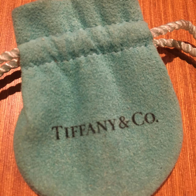 Tiffany & Co.(ティファニー)の【ティファニー】アクセサリー袋 レディースのアクセサリー(その他)の商品写真