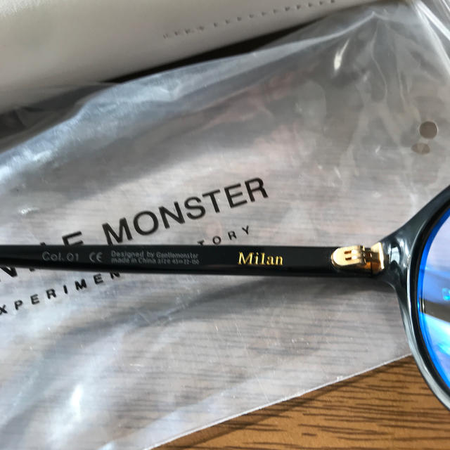 BIGBANG(ビッグバン)のジェントルモンスター　GENTLE MONSTER メガネ　ジヨン　登坂広臣 メンズのファッション小物(サングラス/メガネ)の商品写真