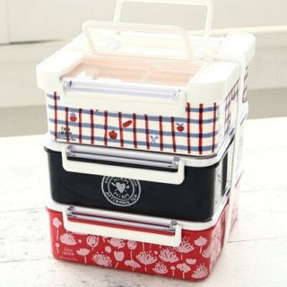 アフタヌーンティー(AfternoonTea)の【新品】アフタヌーンティー　3段ランチボックス　お弁当　花見　ピクニック　運動会(弁当用品)