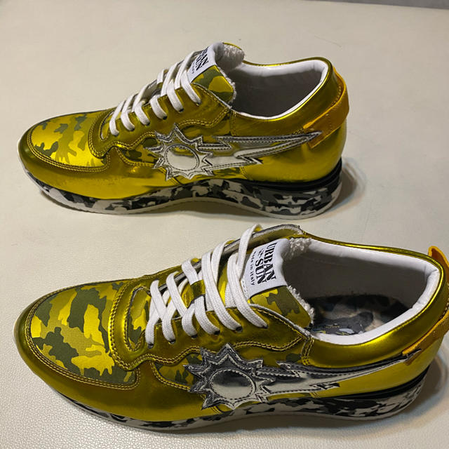 アーバンサン41 エナメル ゴールドの通販 by masy|ラクマ URBAN SUN 国産豊富な