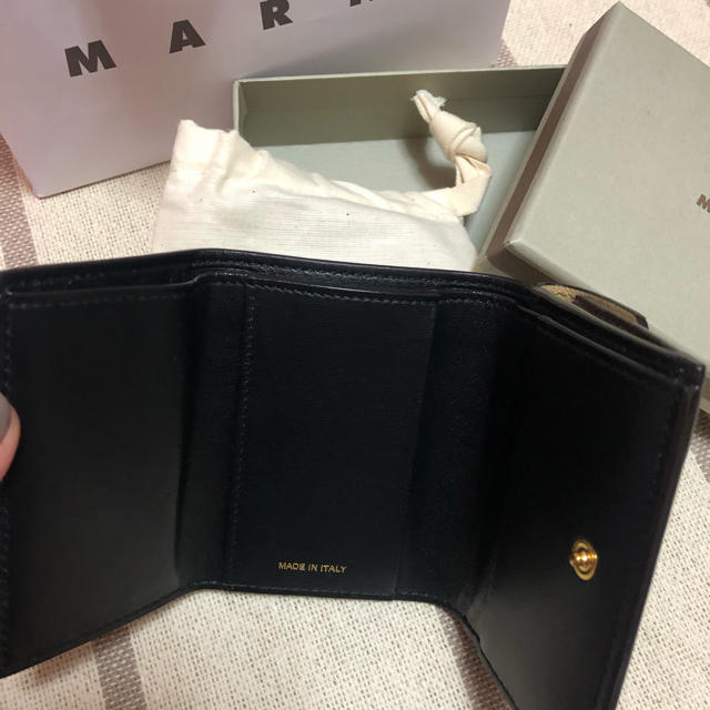 Marni - MARNI 三つ折り財布の通販 by Miii's shop｜マルニならラクマ