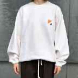 ワンエルディーケーセレクト(1LDK SELECT)のmaison eureka logo sweat white S(トレーナー/スウェット)