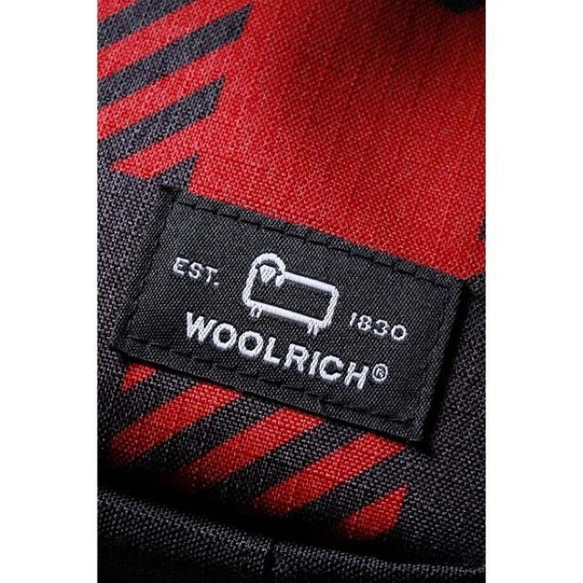 WOOLRICH(ウールリッチ)のMonoMasterモノマスター20年1月号雑誌付録ウールリッチショルダーバッグ メンズのバッグ(ショルダーバッグ)の商品写真
