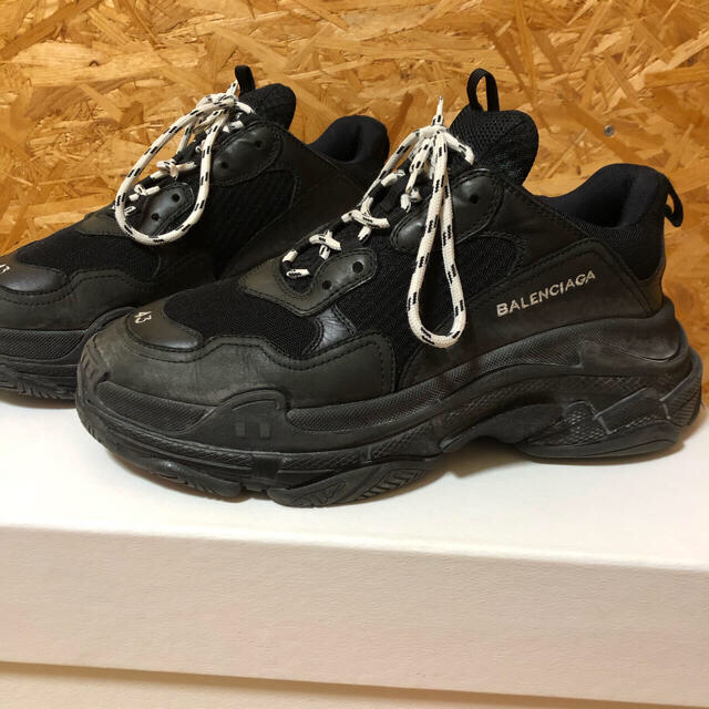 BALENCIAGA【値引き】BALENCIAGA tripleS 43 ブラック イタリア製