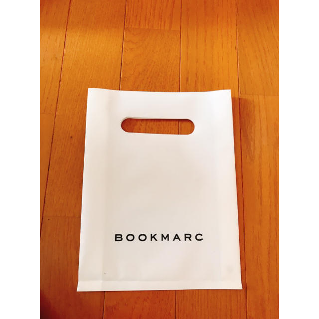 MARC BY MARC JACOBS(マークバイマークジェイコブス)のBOOKMARC ショッパー レディースのバッグ(ショップ袋)の商品写真