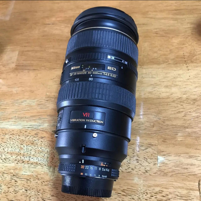 Nikon AF VR ED 80-400mm F4.5-5.6 D Nikon AF VR ED 80-400mm F4.5-5.6 D