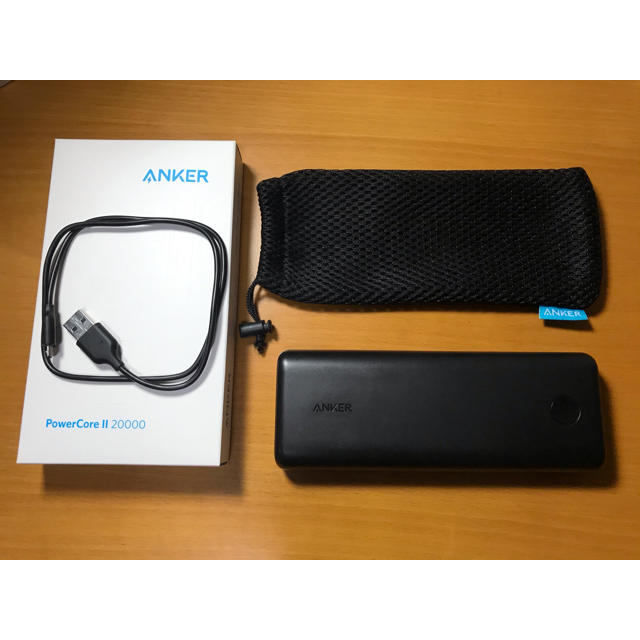 【中古】Anker PowerCore II 20000 スマホ/家電/カメラのスマートフォン/携帯電話(バッテリー/充電器)の商品写真