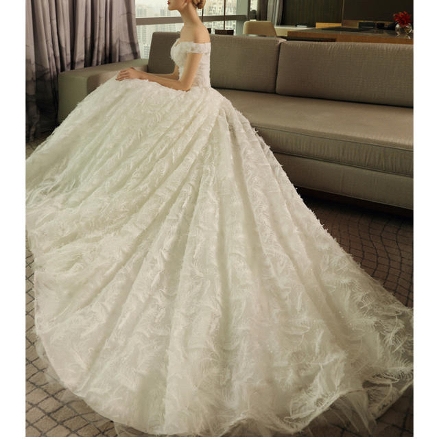 花嫁ウェディングドレス　ロングウェディングドレス