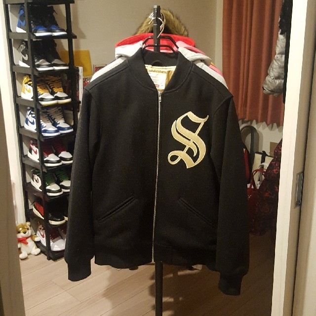 Supreme(シュプリーム)のSupreme Old English Zip Varsity Jacket L メンズのジャケット/アウター(スタジャン)の商品写真