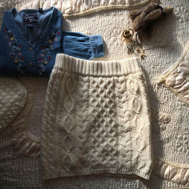 Lochie(ロキエ)の🔻最終SALE‼️vintage  knit  skirt🍼 レディースのスカート(ミニスカート)の商品写真