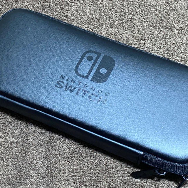 Nintendo Switch グレー エンタメ/ホビーのゲームソフト/ゲーム機本体(家庭用ゲーム機本体)の商品写真