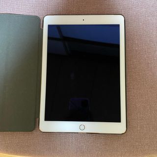 アップル(Apple)のiPad Air2(タブレット)