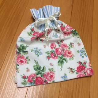 ローラアシュレイ 巾着 ポーチ(レディース)の通販 69点 | LAURA ASHLEY