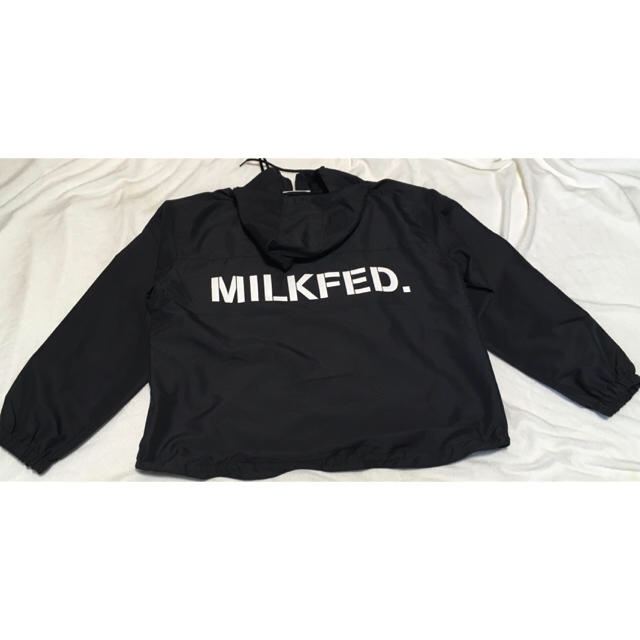 MILKFEDミルクフェド　ロゴウィンドブレーカースタジャンナイロンジャンパー