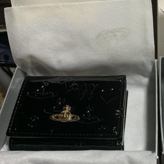 ヴィヴィアンウエストウッド(Vivienne Westwood)のヴィヴィアン 折り財布 エナメルブラック(財布)