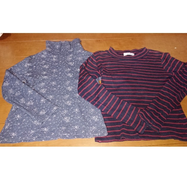 ハイネックTシャツ120㎝  2枚セット  キッズ/ベビー/マタニティのキッズ服女の子用(90cm~)(Tシャツ/カットソー)の商品写真