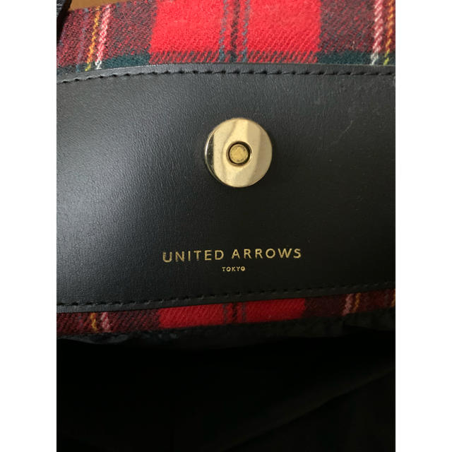 UNITED ARROWS(ユナイテッドアローズ)のユナイテッドアローズ チェックトートバッグ 赤 レディースのバッグ(トートバッグ)の商品写真