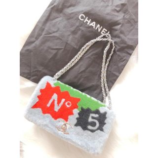 シャネル(CHANEL)の未使用　CHANELシャネル　ファー　チェーンバック　(ショルダーバッグ)