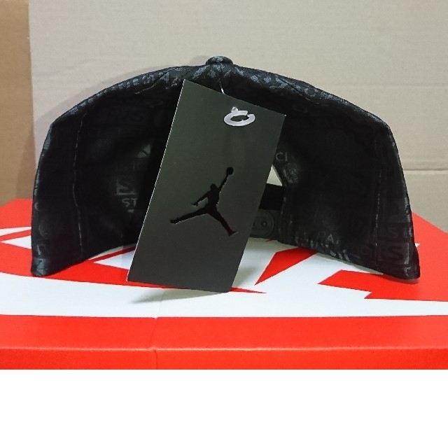 NIKE(ナイキ)のダンボール発送 JORDAN パリサンジェルマン PRO Cap メンズの帽子(キャップ)の商品写真