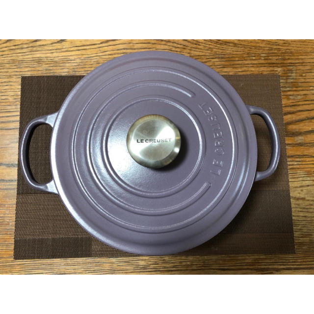 新品未使用 ル・クルーゼ ココットロンド 24cm アメジスト 最終値下げ