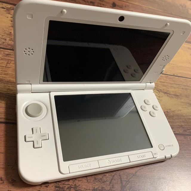 【美品】任天堂 3DS LL 1