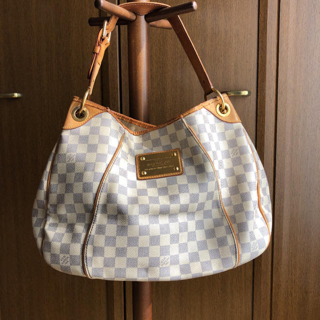 LOUIS VUITTON(ルイヴィトン)のLOUIS VUITTON(ルイヴィトン) ガリエラPM ダミエアズール レディースのバッグ(ショルダーバッグ)の商品写真